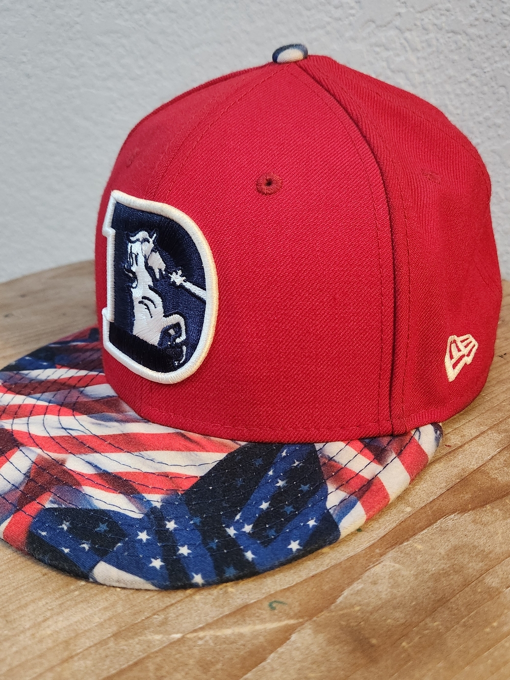 New Era Denver Broncos Throwback D Logo Red 59Fifty Fitted Hat 7 1/2 Waving Flag